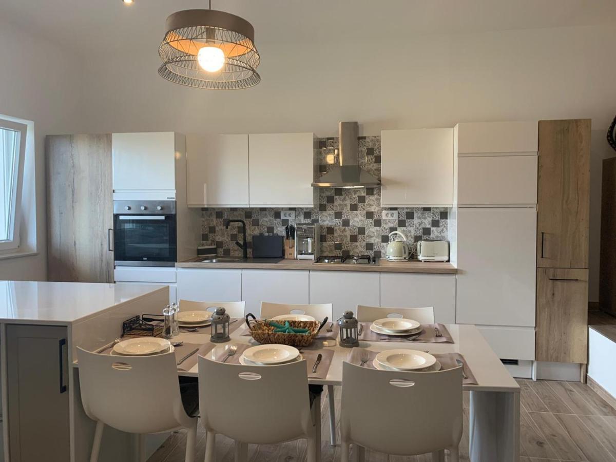 פוסדריה La Dolce Vita Apartment מראה חיצוני תמונה